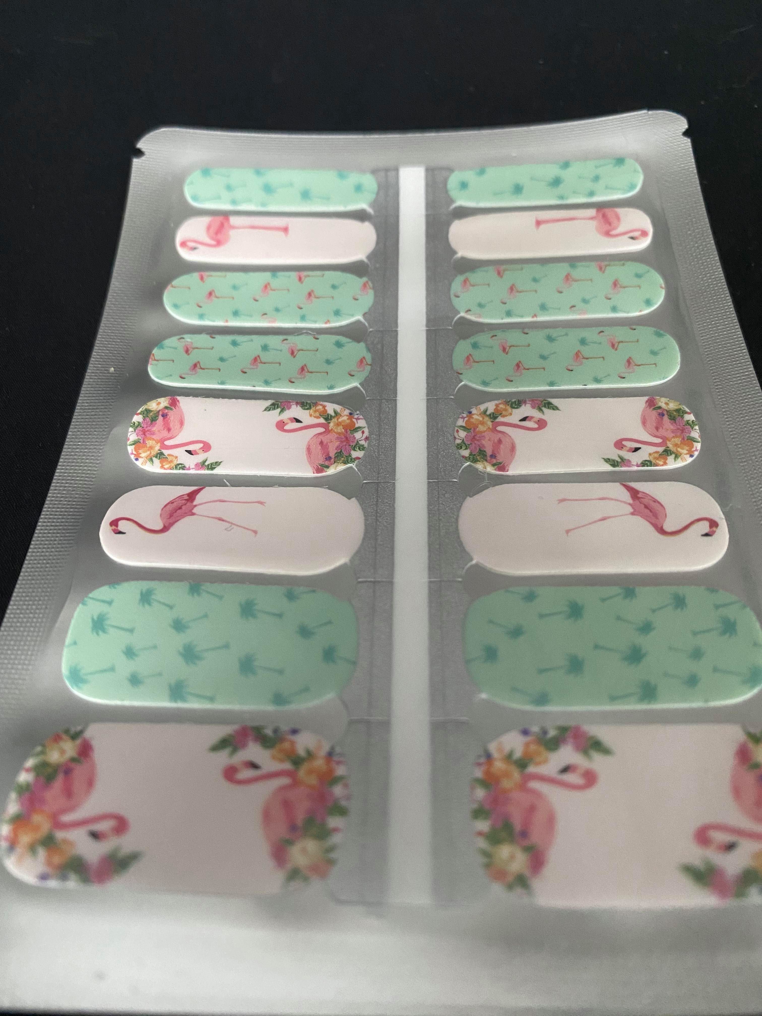 flamingo-go-go nail wrap