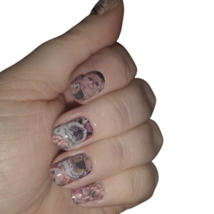 beige cats designs on medium nails