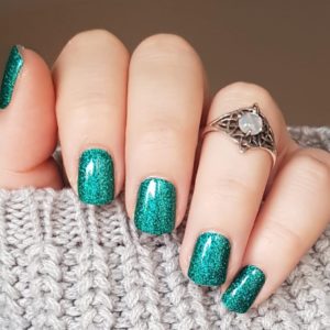 minerva green glitter nail wrap
