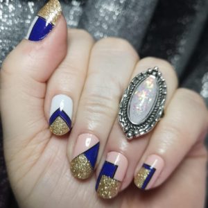 gossip nail wrap