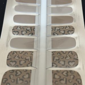 Wild at heart pedi toenail wrap