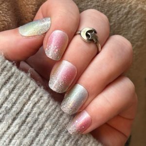 Rainbow dreams nail wrap