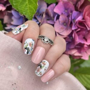 butterfly garden nail wrap