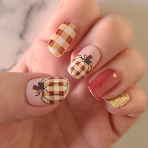 spiced enchantment nail wrap