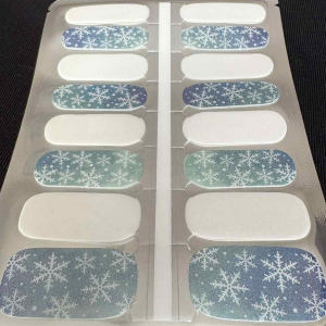 silent snowfall nail wrap