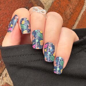 ravenna nail wrap