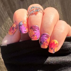 fallen gold nail wrap