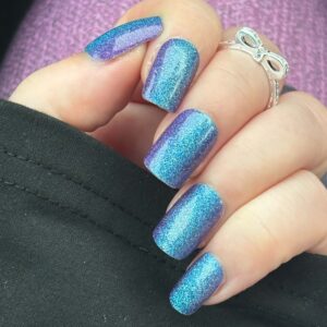 sapphire glow nail wrap